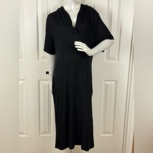 KAREN-T DESIGN Black V-neck Sheath Dress with Dolman Sleeves Size Large. C32